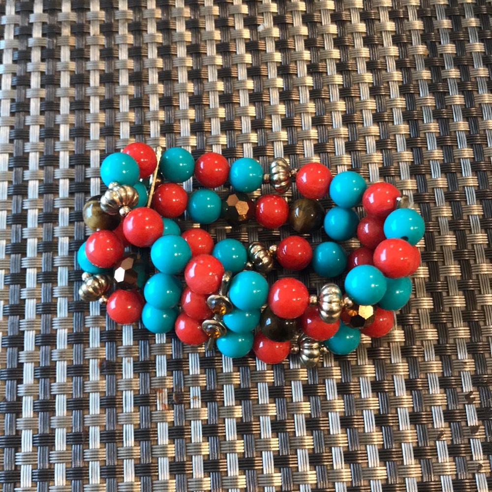 Beaded bracelet